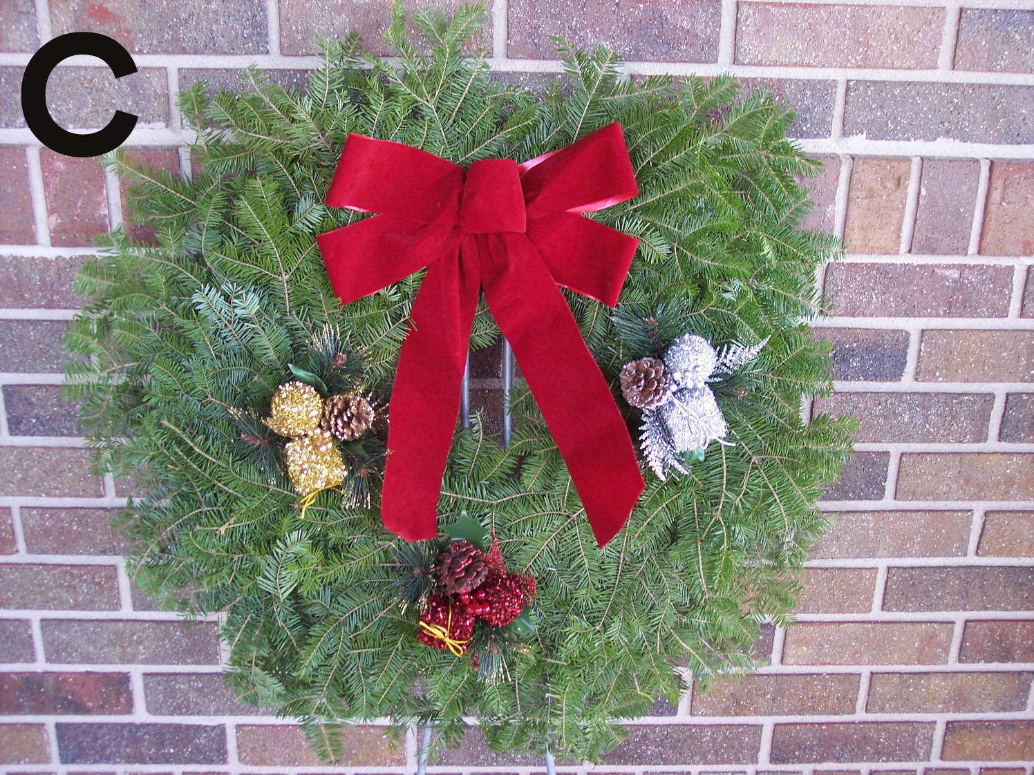 WREATH C